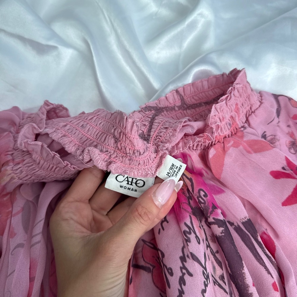 Cato Woman Pink Butterfly Floral Script Smocked Off Shoulder Blouse Plus 14/16W - Picture 4 of 4